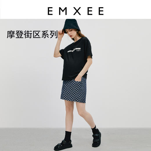 嫚熙孕妇半身裙时尚修身棋盘格设计牛仔短A裙孕期外穿裙春夏新款 商品图4