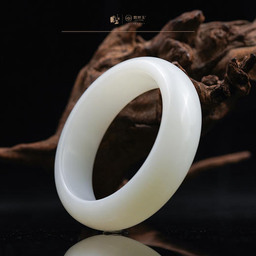 新疆国玉盟世玉和田玉糖羊脂玉手镯58.5圈口【带证书·顺丰物流】 商品图4