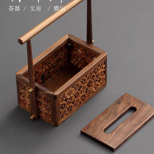 6666核桃提梁纸巾盒 商品图1