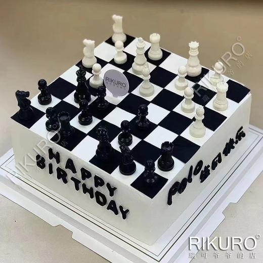 【国际象棋】翻糖生巧鲜果蛋糕 商品图1