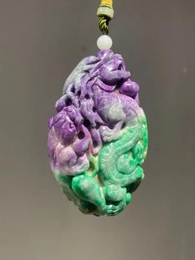 双色翡翠雕龙纹寿桃把玩件，顺丰包邮