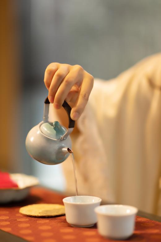 预售 | 朱炳仁·铜 “春天茶礼”系列 印章/茶席/茶杯/茶壶/茶盘 商品图5