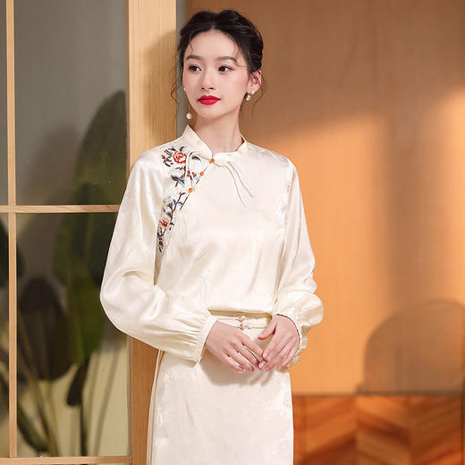 改良唐装宽松提花写意花朵绣花复古上衣AYK-QF-221127 商品图1