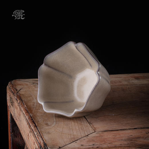 问鼎哥窑 致巧款 寿方杯 商品图1