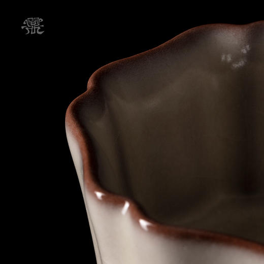 问鼎哥窑 致巧款 簪花杯 商品图3