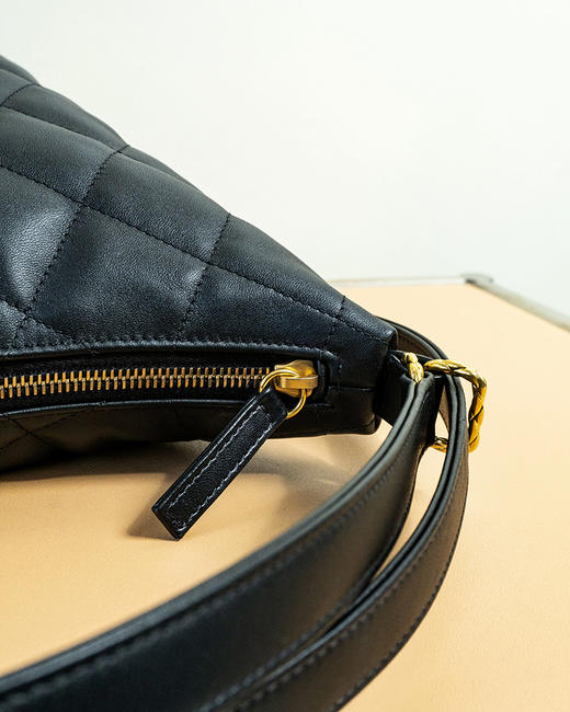 单品包邮 THS  3.11-无 大牛工厂 香家超好用 一包两用 嬉皮羊皮包 CQ1235 商品图7