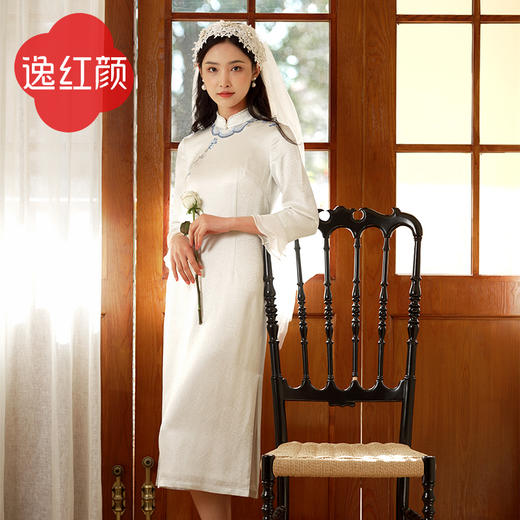 逸红颜云月2025年春季新款旗袍改良版连衣裙女七分袖立领刺绣旗袍 商品图2