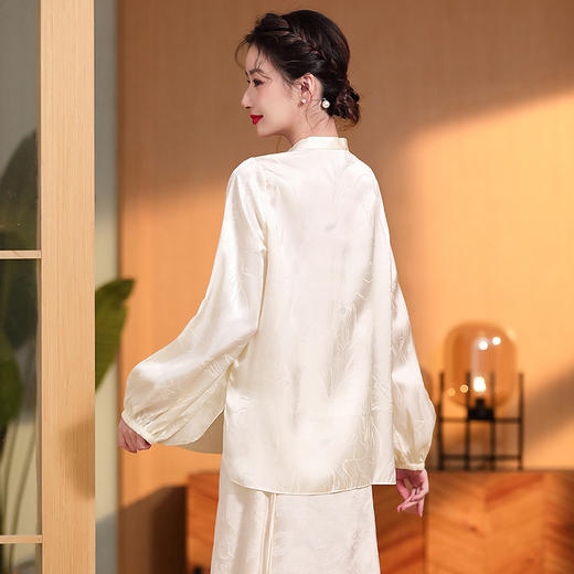 改良唐装宽松提花写意花朵绣花复古上衣AYK-QF-221127 商品图3