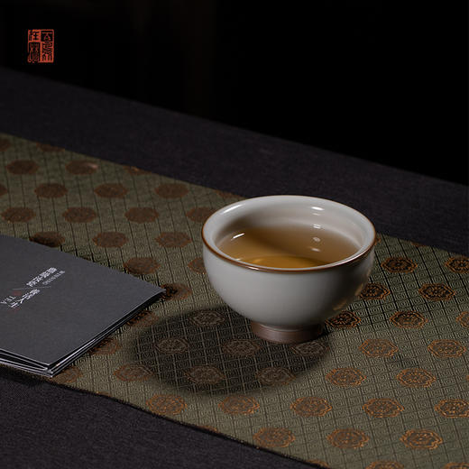 问鼎绪文汝窑 烟月杯 商品图3
