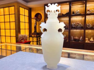 吉祥天地 青玉鼎 商品图0