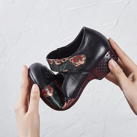 XL2033 2023民族风真皮女鞋复古编织妈妈鞋中老年四季单鞋粗跟舒适女皮鞋 商品图4