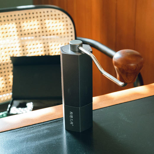 「手冲系列」手摇磨豆机·构想几何COFFEE 商品图1