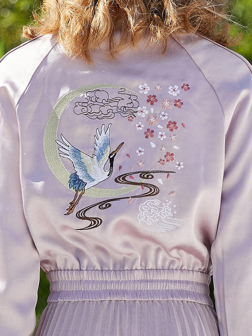 欧芮儿 刺绣连衣裙长款2020秋新女装过年韩版洋气立领百褶A字裙子 商品图2