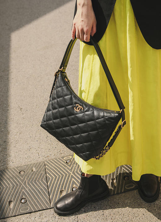 单品包邮 THS  3.11-无 大牛工厂 香家超好用 一包两用 嬉皮羊皮包 CQ1235 商品图0