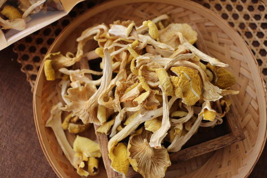 【鸡油菌干货】云南香格里拉 125克 商品图1