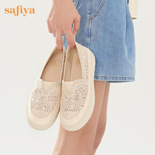 Safiya索菲娅 2023春季舒适一脚蹬休闲蕾丝亮片厚底渔夫鞋SF31112131 商品图0