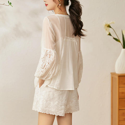 优雅名媛风，轻奢绣花短裤套装重磅刺绣美翻三件套WLZD-2302105 商品图1