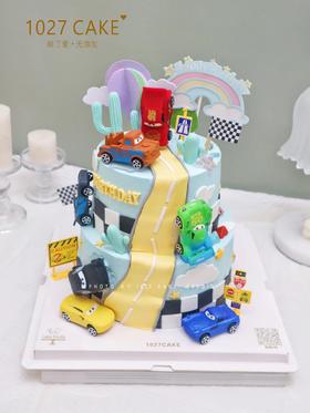 1027CAKE | 霸气双层  麦昆儿童主题蛋糕