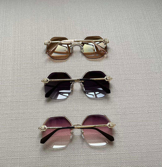 太阳镜 三色 自己备注颜色。深灰色 棕色   粉棕色 商品图4