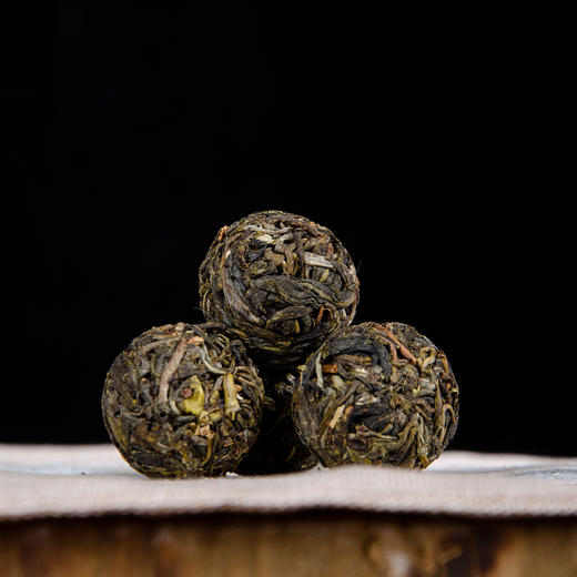 岩峰地界·普洱生茶 商品图6