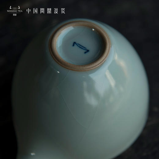 问鼎汝瓷鼎峰系列老款天青圆融公杯 商品图3