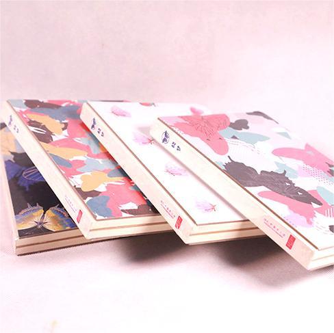 深山集市 蝴蝶灰色印花笔记本大 商品图2