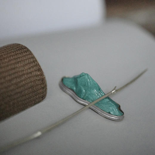 百年制锡 乾茂号｜如玺｜松石绿山石搁置  茶道配件 小摆件 尺寸：长4.5厘米，高1厘米 商品图1