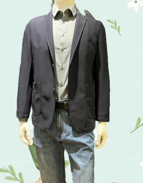 4F箭鱼鲨男装 商品图0