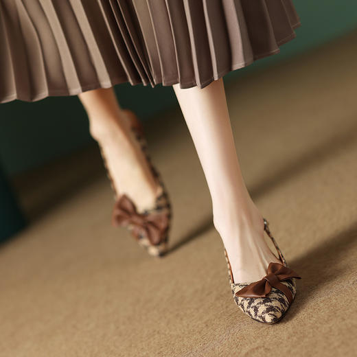优雅百搭，尖头蝴蝶结后空凉鞋KC-YM-902 商品图12