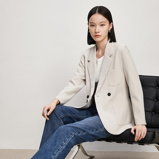 IN AND ON2023春季新款不易皱斜纹质感西装轻奢休闲通勤西服外套 商品图7