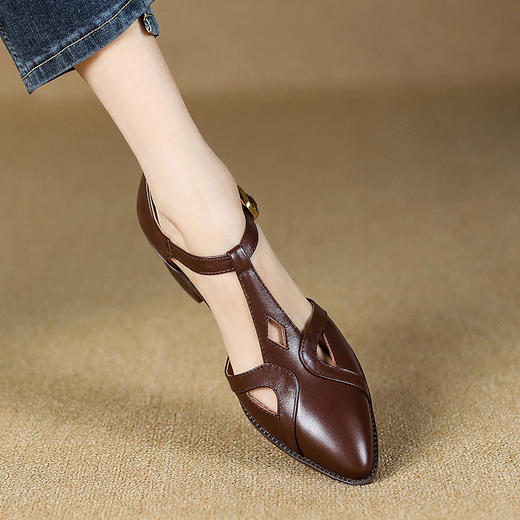 复古百搭，镂空凉鞋KMQ-1083-1 商品图1