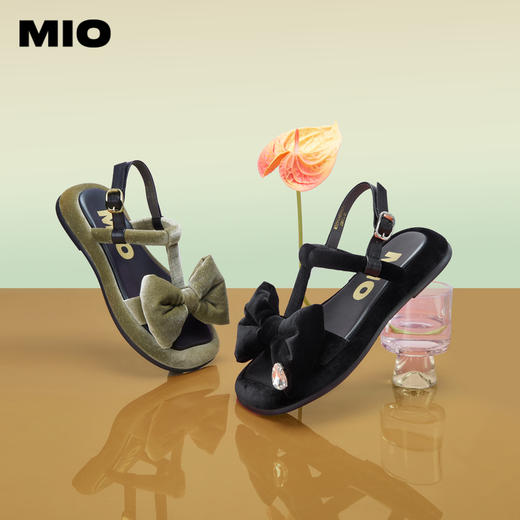 MIO米奥夏季纯色中跟凉鞋水滴钻饰蝴蝶结凉鞋女鞋M233131907 商品图0