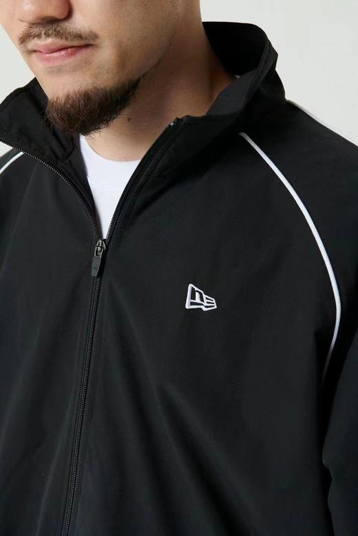 现货！男女同款..正品的纽亦华复古潮梭织外套..日本在售14100日元.. 商品图2