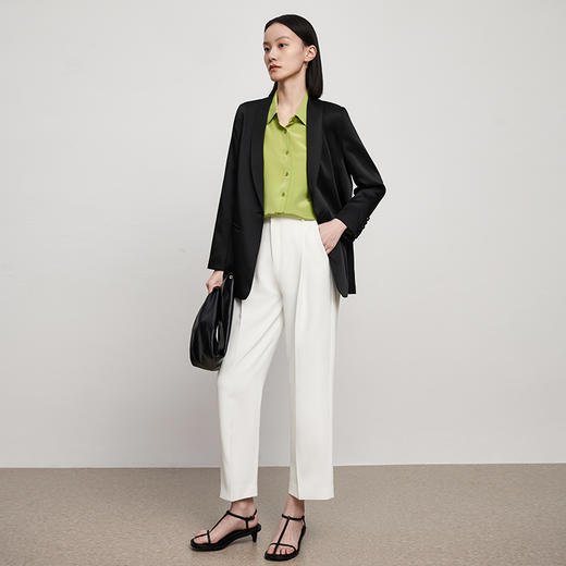 IN AND ON53156【6A级30MM双面重绉桑蚕丝】真丝衬衫女翻领纯色时尚气质通勤上衣 商品图3