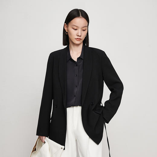 IN AND ON53156【6A级30MM双面重绉桑蚕丝】真丝衬衫女翻领纯色时尚气质通勤上衣 商品图7