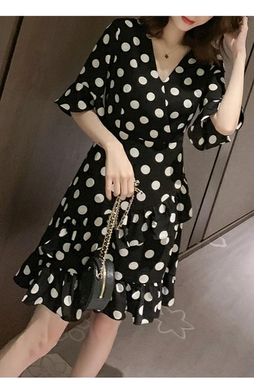 裁缝学苑AW42韩版V领收腰连衣裙1:1实物服装纸样剪裁图纸牛皮纸样 商品图6