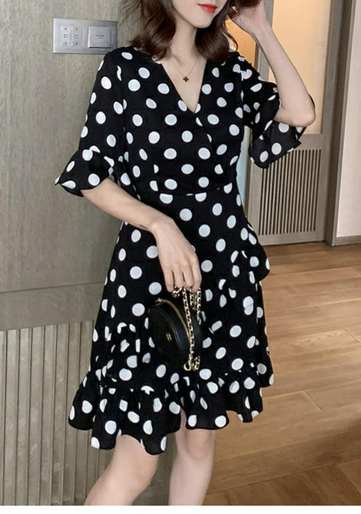 裁缝学苑AW42韩版V领收腰连衣裙1:1实物服装纸样剪裁图纸牛皮纸样 商品图5