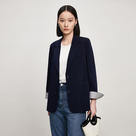 IN AND ON21439西装外套女新款冬质感撞色上衣女士休闲设计感小众时尚西服 商品图3