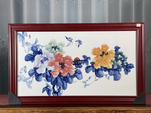 釉下五彩赏春瓷板 商品图0