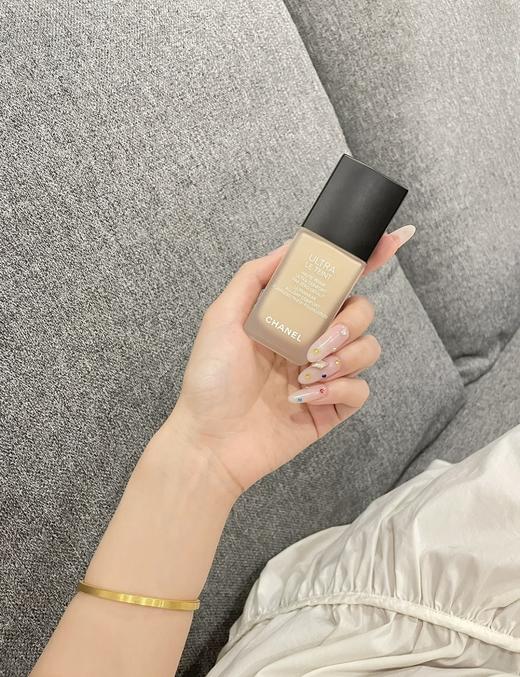 CHANEL香奈儿柔光持妆粉底液 遮瑕控油不脱妆自然30ml 商品图5