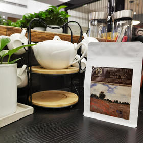 杞冠臻选|耶加雪菲 · 花语227克/袋【浅度烘焙】浓郁的柑橘香气，明亮的果酸，层次感丰富，呈现青柠、青葡萄、木瓜甜，清饮一口干净明快，微苦，回味略带甜味。