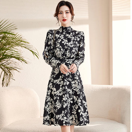 法式优雅，高品质花色百搭春夏连衣裙HR-CLYZ2352A-1 商品图5