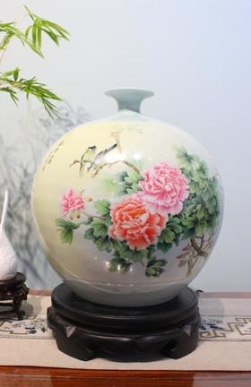 新彩【莲年有馀，富贵白头】石榴瓶