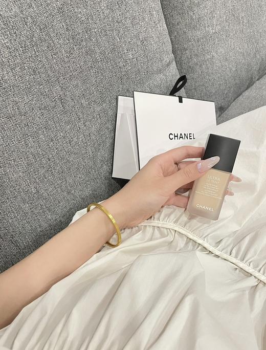 CHANEL香奈儿柔光持妆粉底液 遮瑕控油不脱妆自然30ml 商品图3