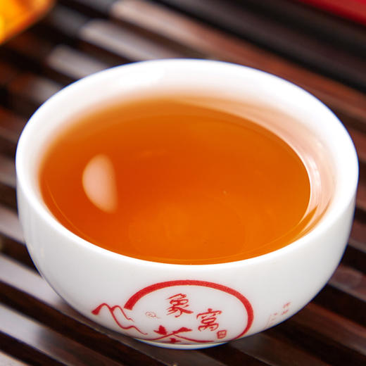 【2026新茶】鸿韵 墨翡 红茶礼盒装 120克/ 盒 纯手工采摘 一芽二叶 商品图8