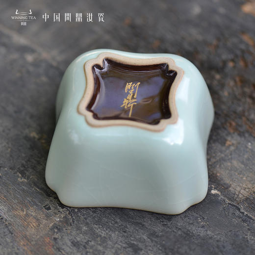 问鼎汝瓷紫金釉经典款天青四方杯 商品图3