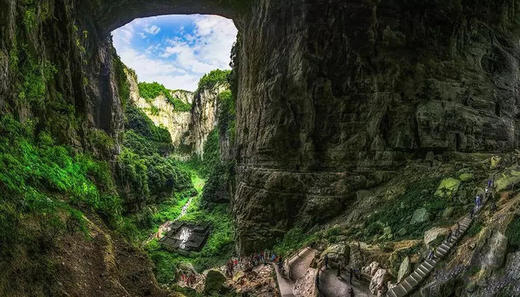 桂里山水秀·龙城紫荆开丨喀斯特地貌、大石围天坑群、德天瀑布、荔波七小孔、鹅泉丨少数民族·白裤瑶、刘三姐故里4-8日摄影采风团 商品图1