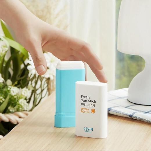 【一般贸易进口】韩国宫中秘策Goongbe儿童轻盈防晒棒SPF50+PA++++隔离保湿防晒霜19g 商品图2