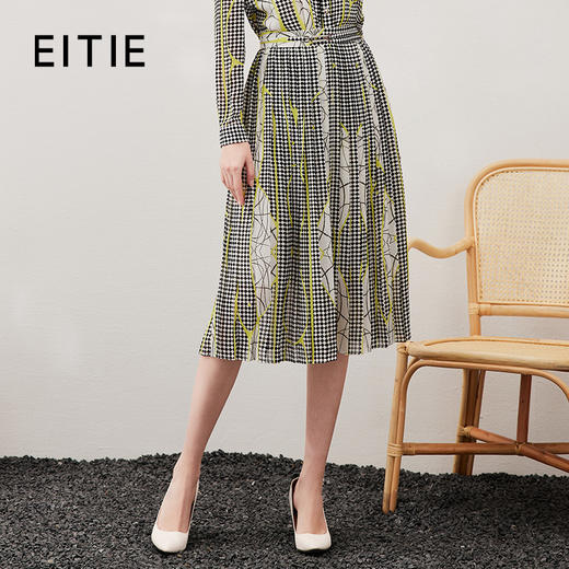 EITIE爱特爱夏季新款几何印花高腰显瘦半身裙7006714 商品图0