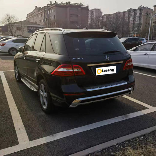 奔驰 ML 320 4MATIC【长租-北京】 商品图3